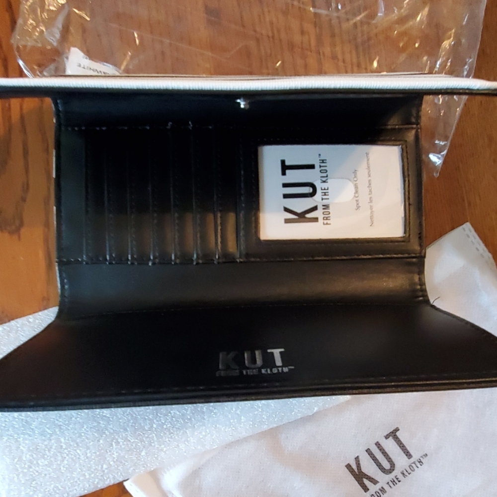 Wallet - Picture 2 of 2